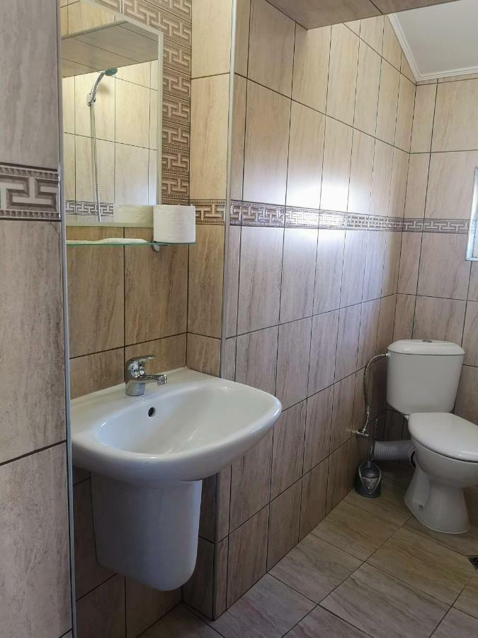 Guestrooms Stoyanovi تشيرنوموريتس المظهر الخارجي الصورة