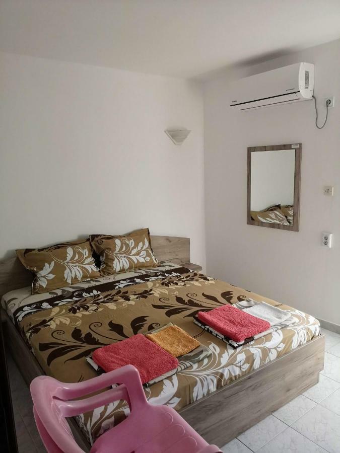 Guestrooms Stoyanovi تشيرنوموريتس المظهر الخارجي الصورة