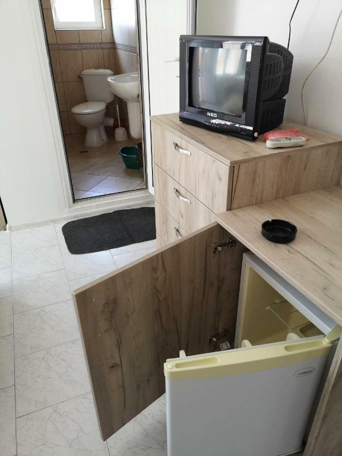 Guestrooms Stoyanovi تشيرنوموريتس المظهر الخارجي الصورة